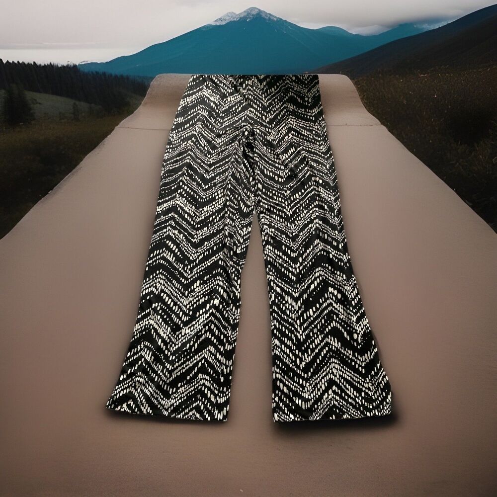 AGB Black & White Geometric Pull On Pants Large Flared Good Condition Stretch